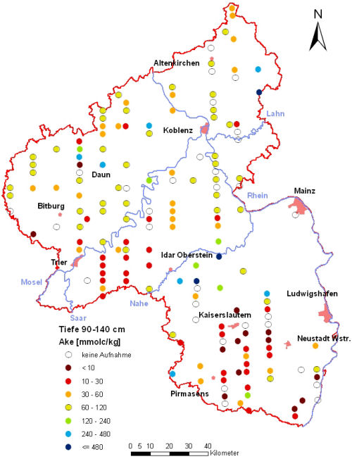 Landesweite Übersichtskarte Rheinland-Pfalz der BZE II, Austauschbare Kationen AKe (AKt) (Mineralboden, Tiefenstufe 90-140 cm; ökochemische Klassen)